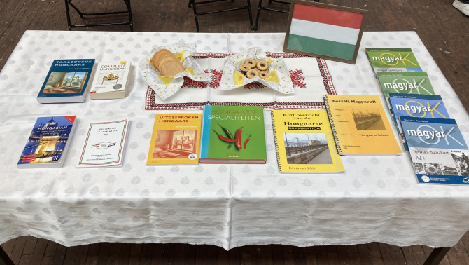 Magyar nyelvkönyvek a rendezvényen Magyar nyelvkönyvek a rendezvényen
