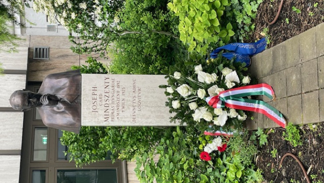 Mindszenty Bíboros
