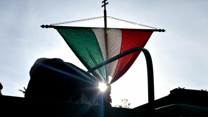 Emlékezés a megtorlás elől menekülő, üldözött hősökre és az önzetlen segítséget nyújtókra.