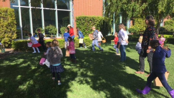 A tojáskereses lázba hozta a kicsiket A legnagyobb lazba a tojaskereses hozta a kicsiket