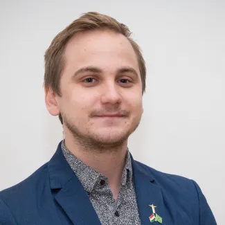 Profile picture for user tomori.mark