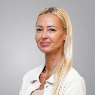 Profile picture for user artim.anita